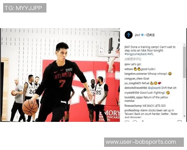 老鹰社交媒体发布独家推送网红举牌女郎MarissaAyers现场观赛引关注