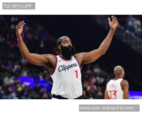 卢谈球队连胜：哈登与小卡的发挥至关重要我们正朝着正确的方向迈进