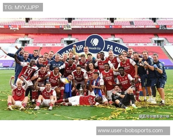 默森警告阿森纳若继续让梅里诺打中锋将难以争夺联赛冠军