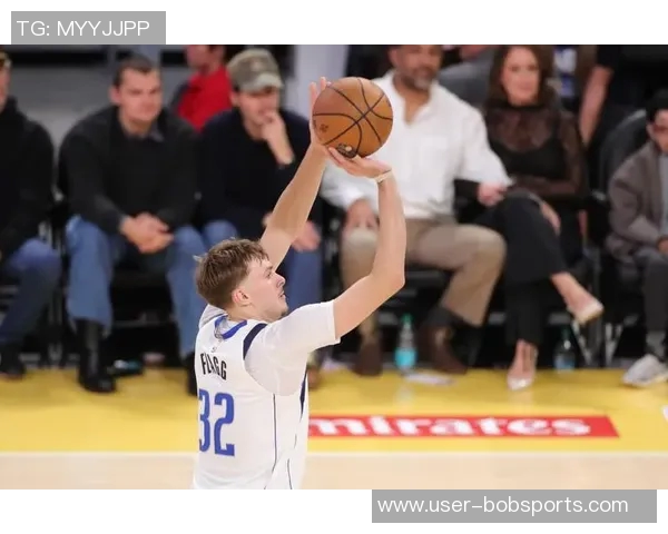 特雷约翰逊闪耀全场砍下26分6助攻弗拉格克尼佩尔与VJ共同助力球队表现出色