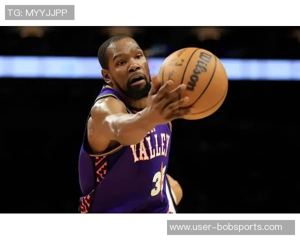 杜兰特谈比赛首节表现称球队冷静应对对手反扑保持优势